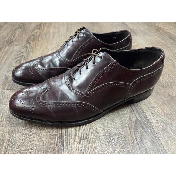 Florsheim Wingtips Shoes 9.5B Dark Cherry Brown Leather Dress - Picture 1 of 9